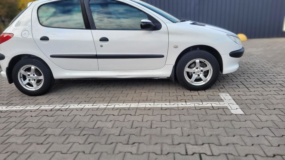 Peugeot 206, 2008 Рік.