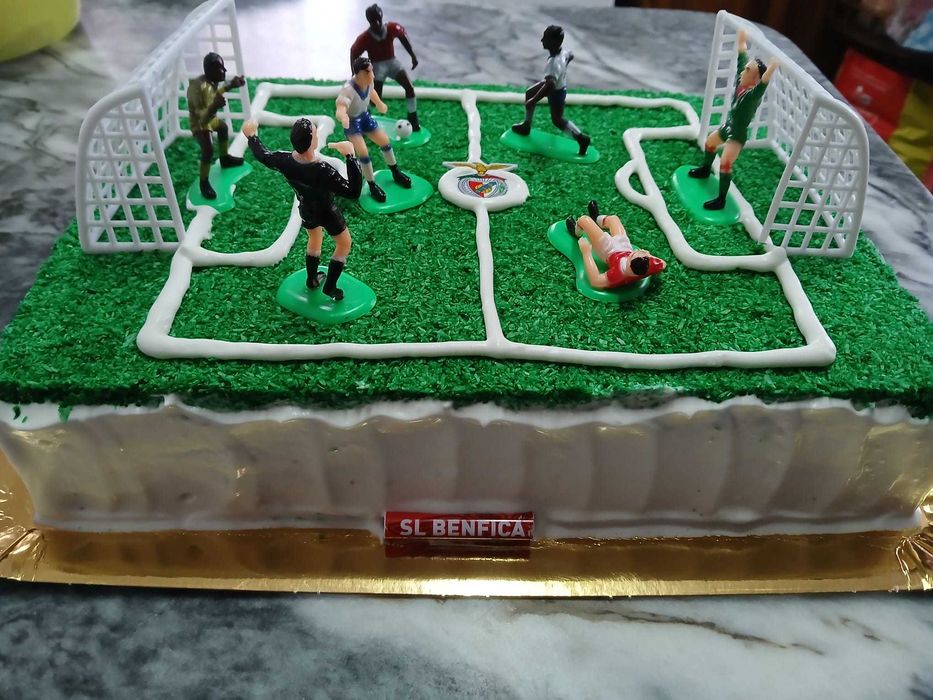 Bolos e outros doces (sobremesas) caseiros muito bons e a bom preço