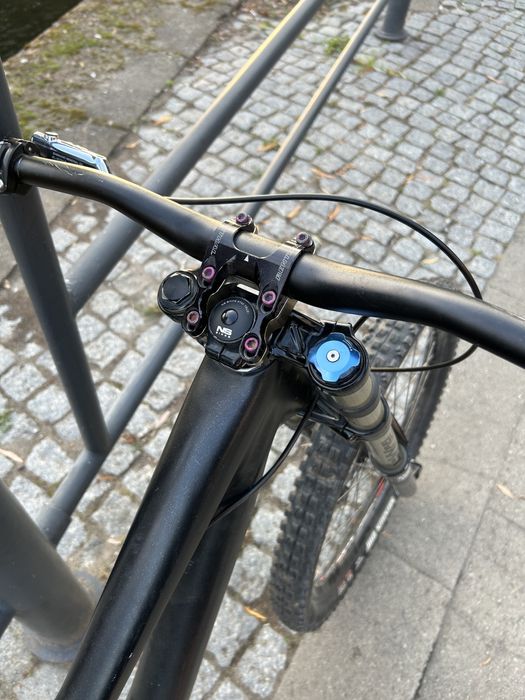 Demo 8 1014 carbon rozmiar S.