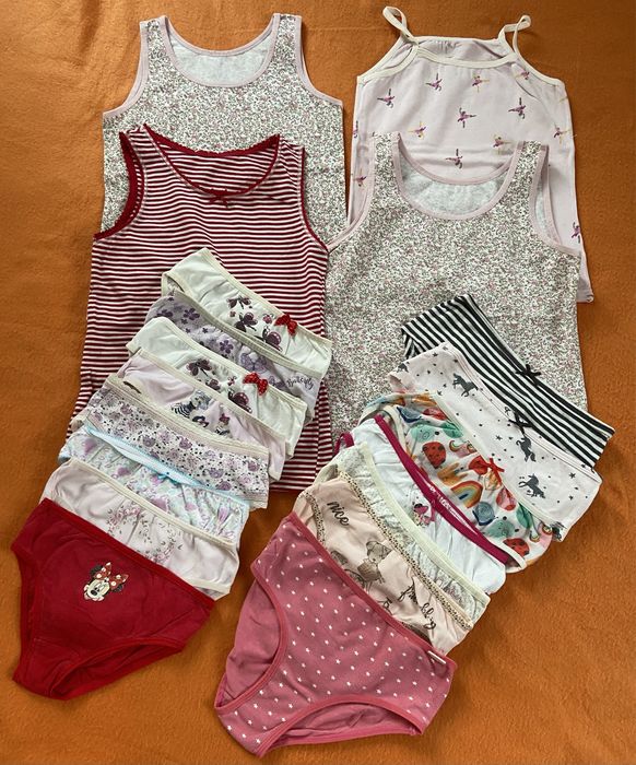 Нижня білизна для дівчинки