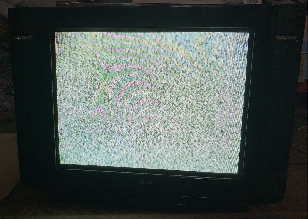 Телевізор телевизор LG 2010