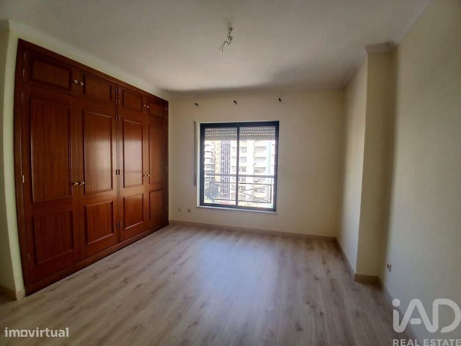 Apartamento T4 em Faro (Sé e São Pedro) de 210,00 m2