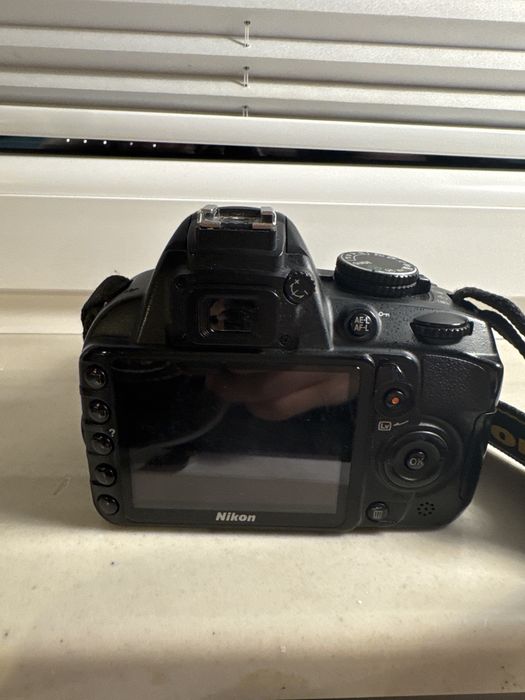NIKON D3100 - obiektyw