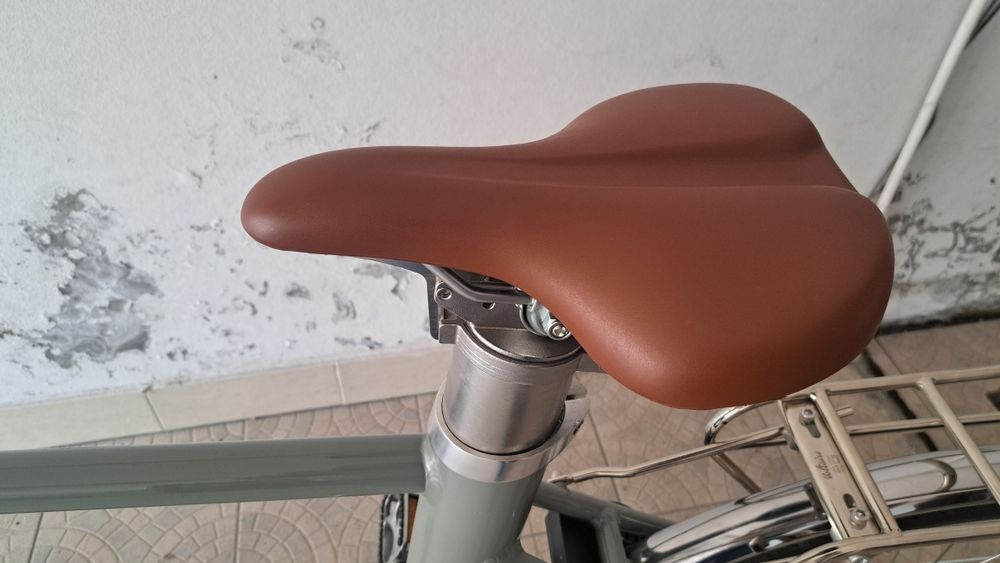 Bicicleta elétrica praticamente nova