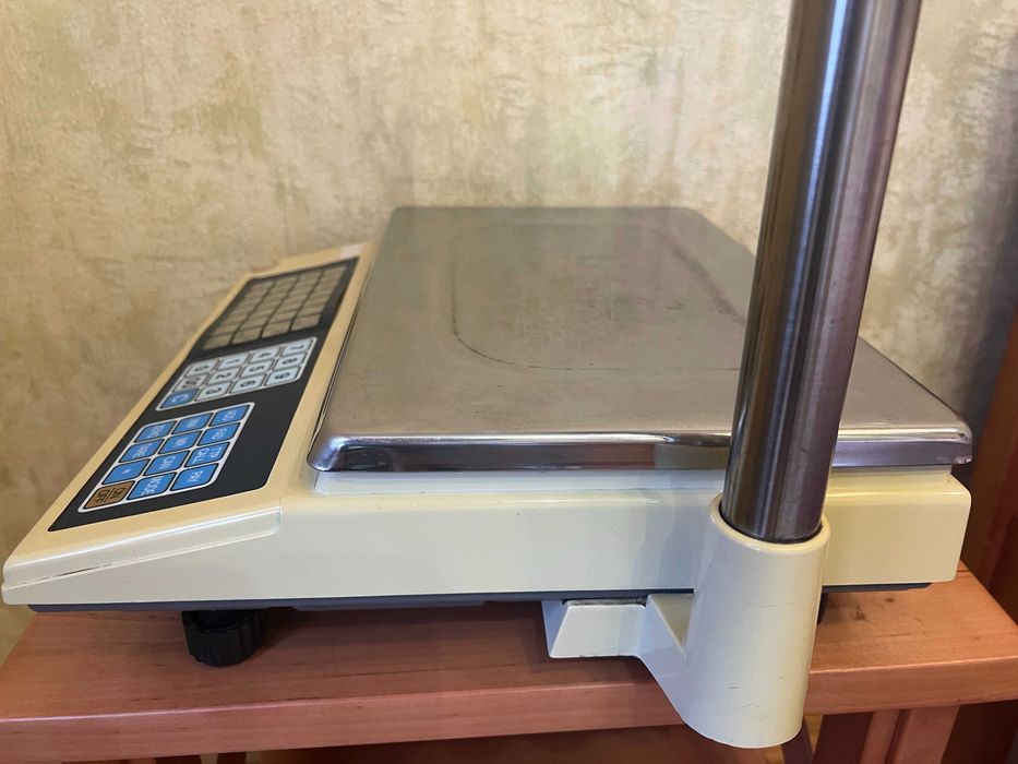 Ваги торгові електронні  зі стійкою CAS AP-15