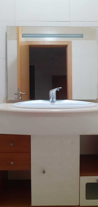 Móvel casa de banho