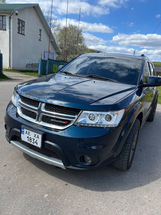 Dodge Journey 2013 року