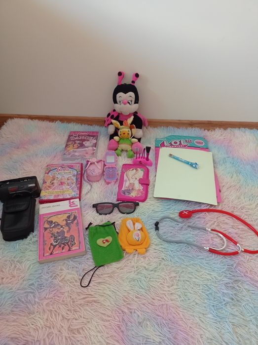 Лот іграшок для дівчинки