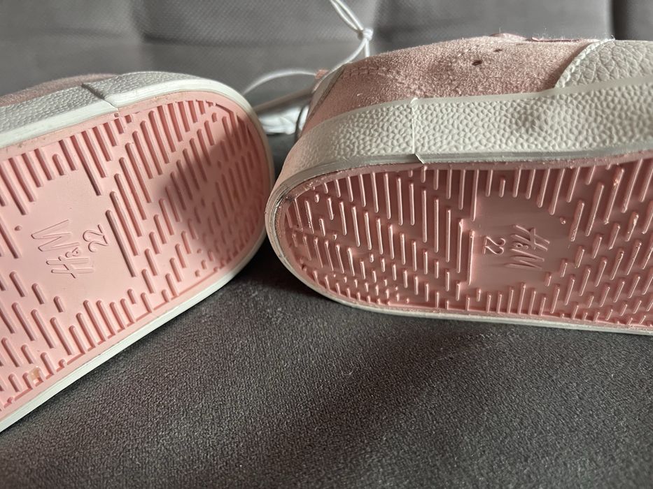 Trampki dziewczęce H&M Disney Minnie 22 Nowe