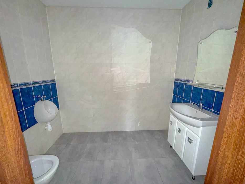 Здам офіси від 3000 грн плюс світло, район ЗАЗ