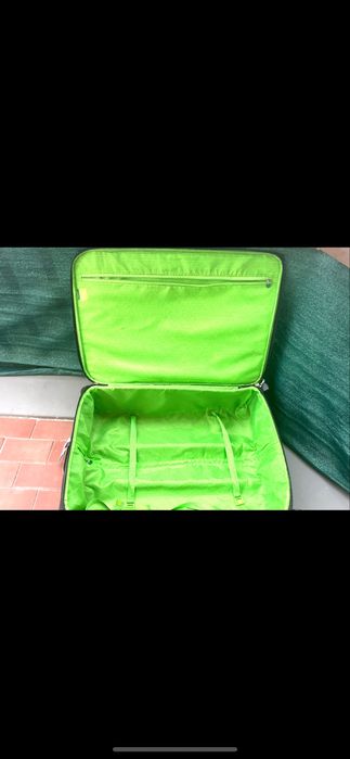 Vendo mala viagem Benetton