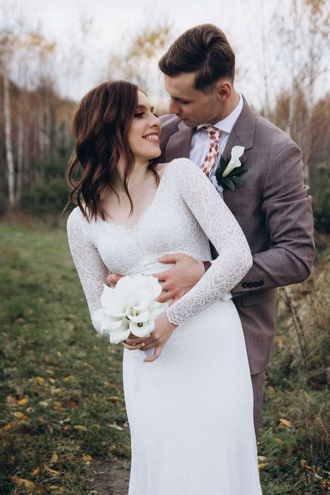 Sukienka ślubna oddam za darmo ZAREZERWOWANA