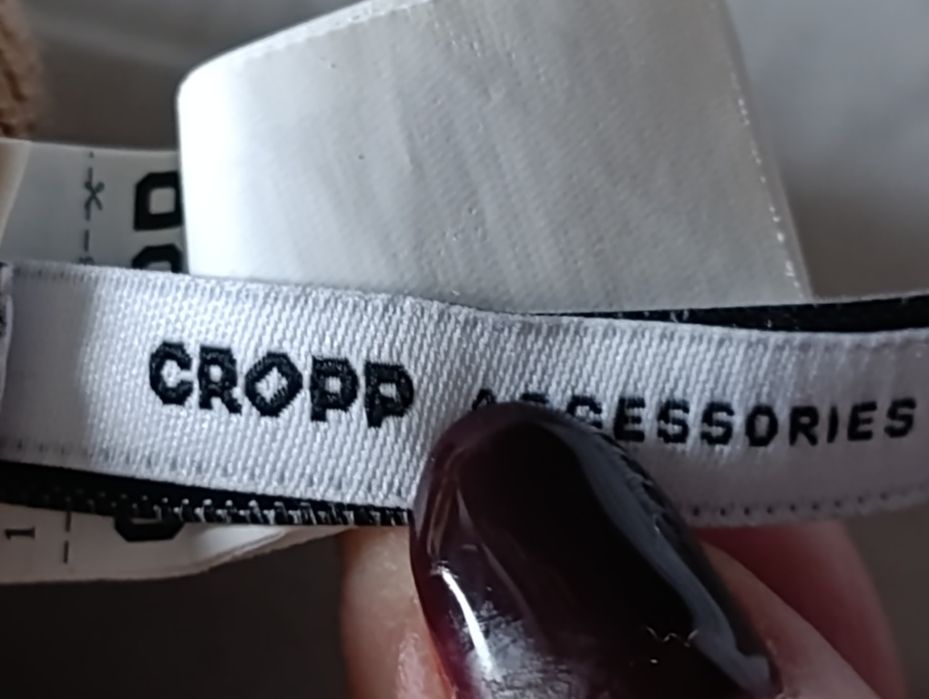 Czapka Cropp rozm M-L. Stan idealny