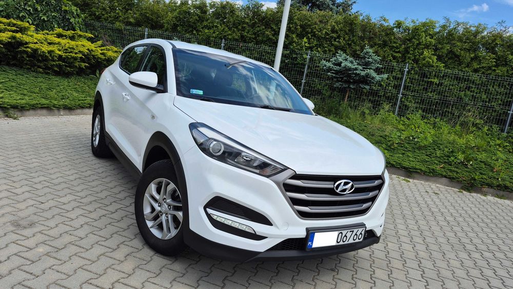 *Piękny Tucson*2015r*Polski Salon*1.6 Benzyna*ALU*NAVI*Jeden wł.*Zadbany*