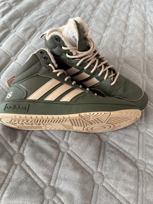 Кеди Adidas HOOPS 3.0 MID, зима, демисезон 40 р