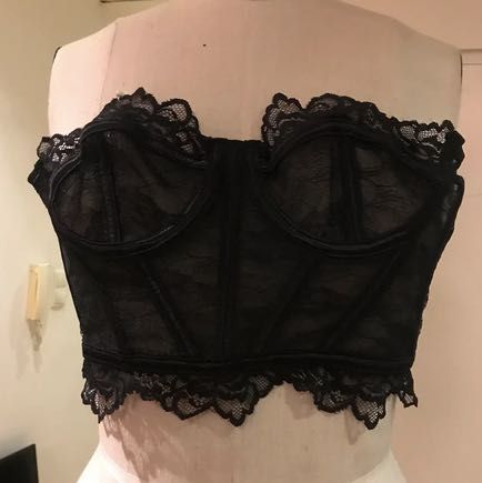 Peças de lingerie variadas desde...
