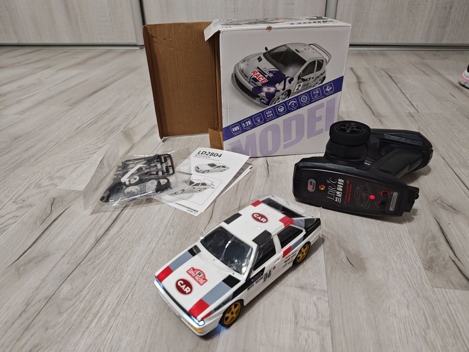 Samochód do driftu AUDI Quattro classic WRC 4WD drift żyroskop zdalni