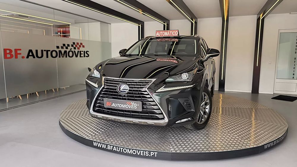 Lexus NX 300h Executive