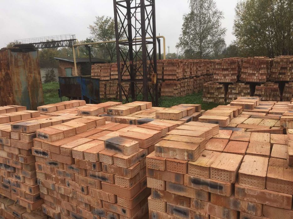 ЦЕГЛА ПІВТОРАЧКА одинарна подвійна пустотіла