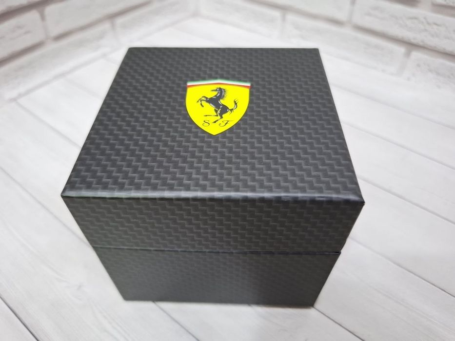 Чоловічий годинник хронограф Scuderia Ferrari