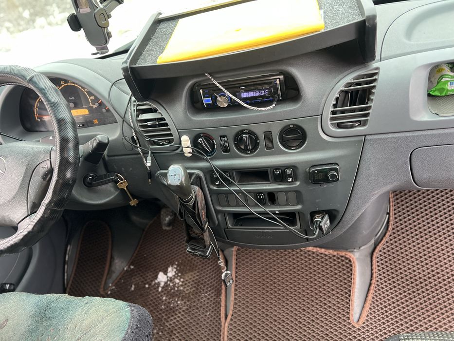 Продам Евакуатор Mercedes SPRINTER 316