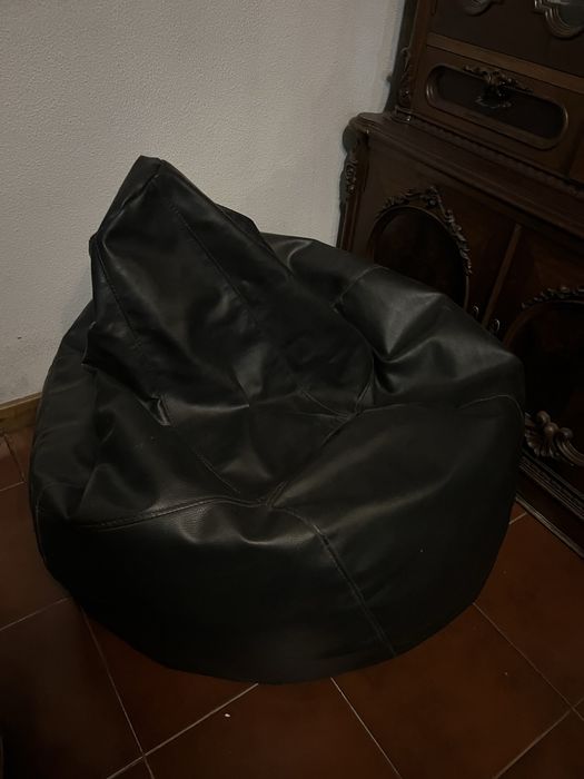 Puffs gigante preto