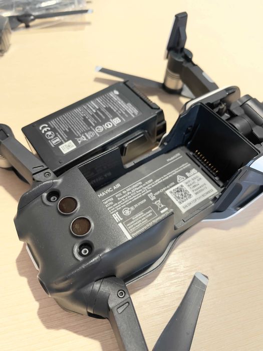 Mavic Air Arctic White