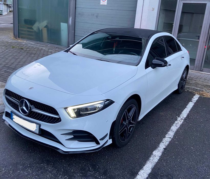 Mercedes-Benz A250e Limousine AMG Versão 100 km Autonomia