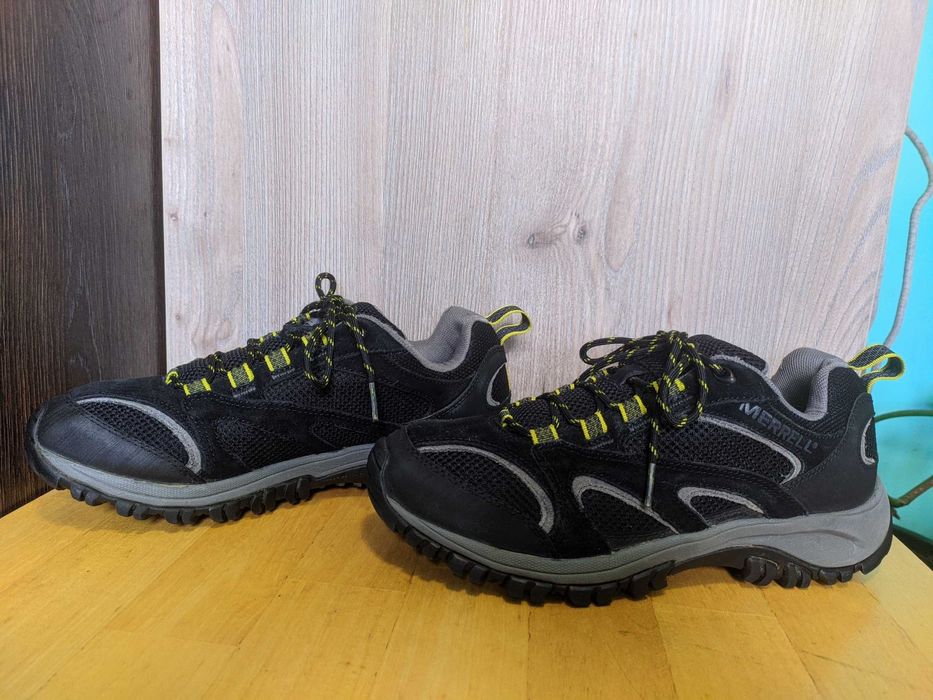 Кроссовки треккинговые кожаные Merrell
