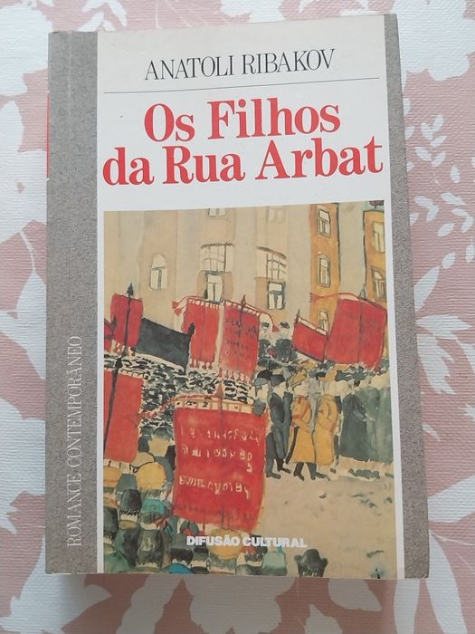 Vendo diversos tipos de livros