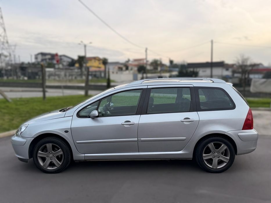 Peugeot 307 SW - 7 lugares