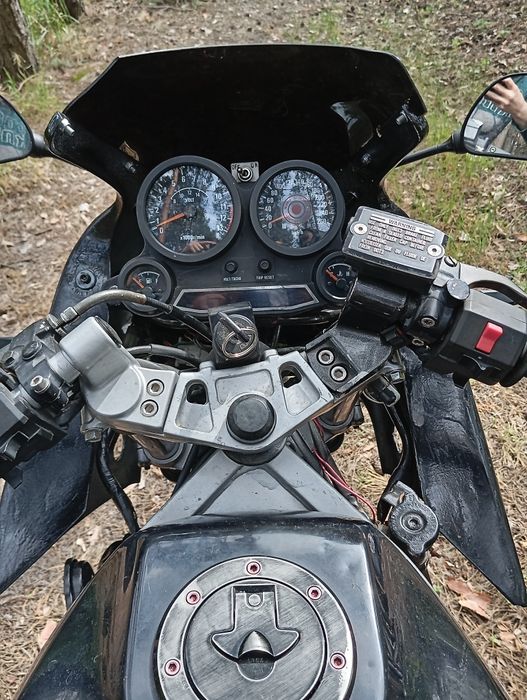 Kawasaki gpz 600r