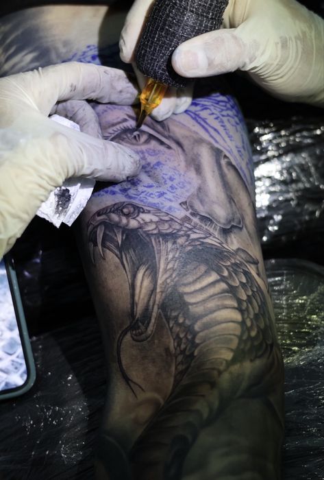 Tattoo realismo & fines lines