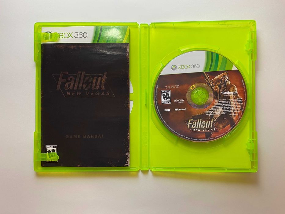 Американські видання Fallout 3 / Fallout New Vegas / Fallout 3 Game of The Year Edition — диски Xbox 360 та PC з мануалами