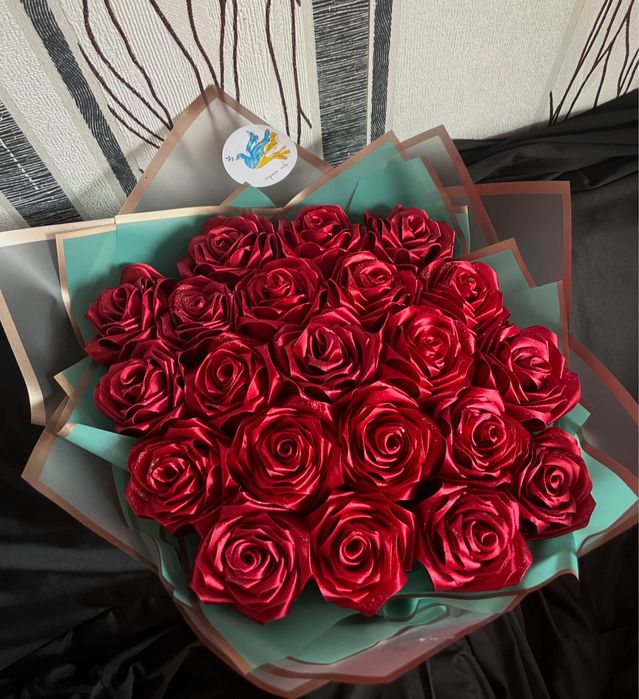 Букети з атласних стрічок