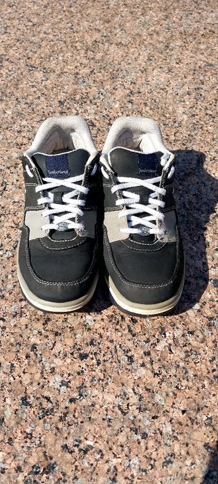 Кроссовки Timberland.