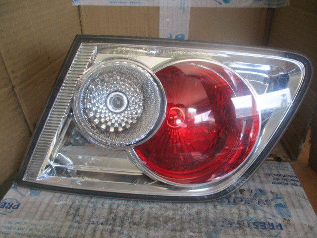 Farolim da mala direito MAZDA 6 Hatchback (GG)