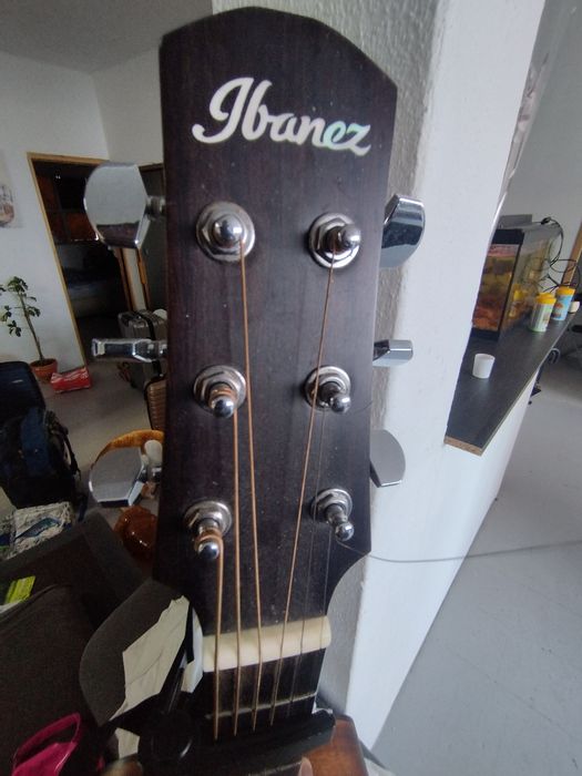 Violão Ibanez ( Guitarra)