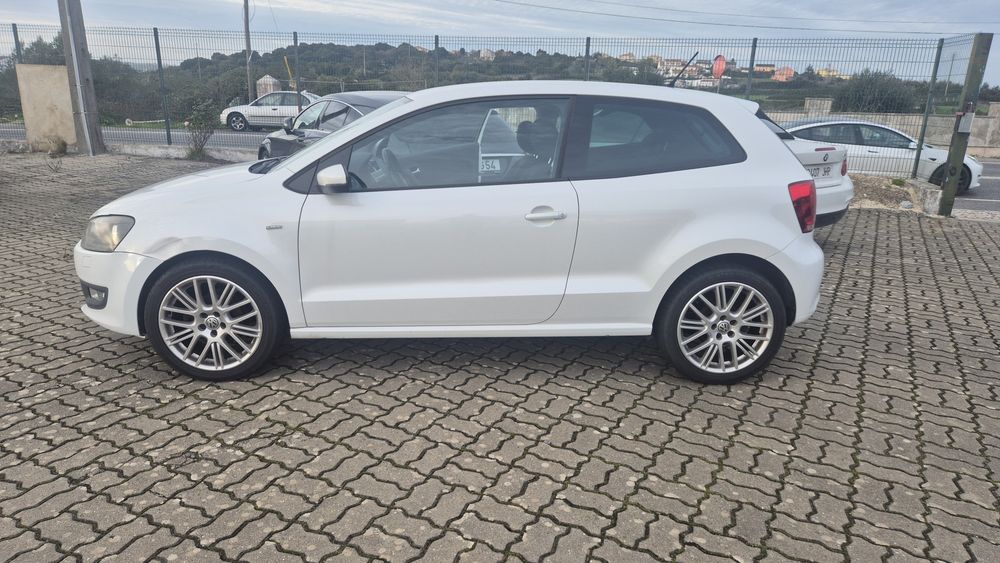 Vw polo 1.6 tdi ano 2013 ..com garantia 18 meses