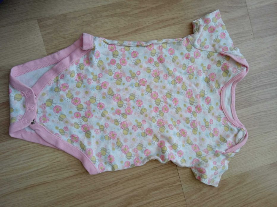 body na krótki rękaw, rozmiar 86