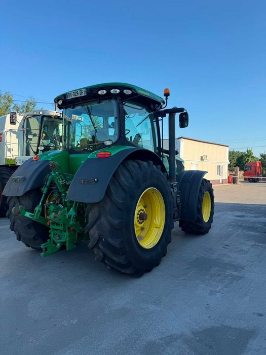 John Deere 7270R 2015 року