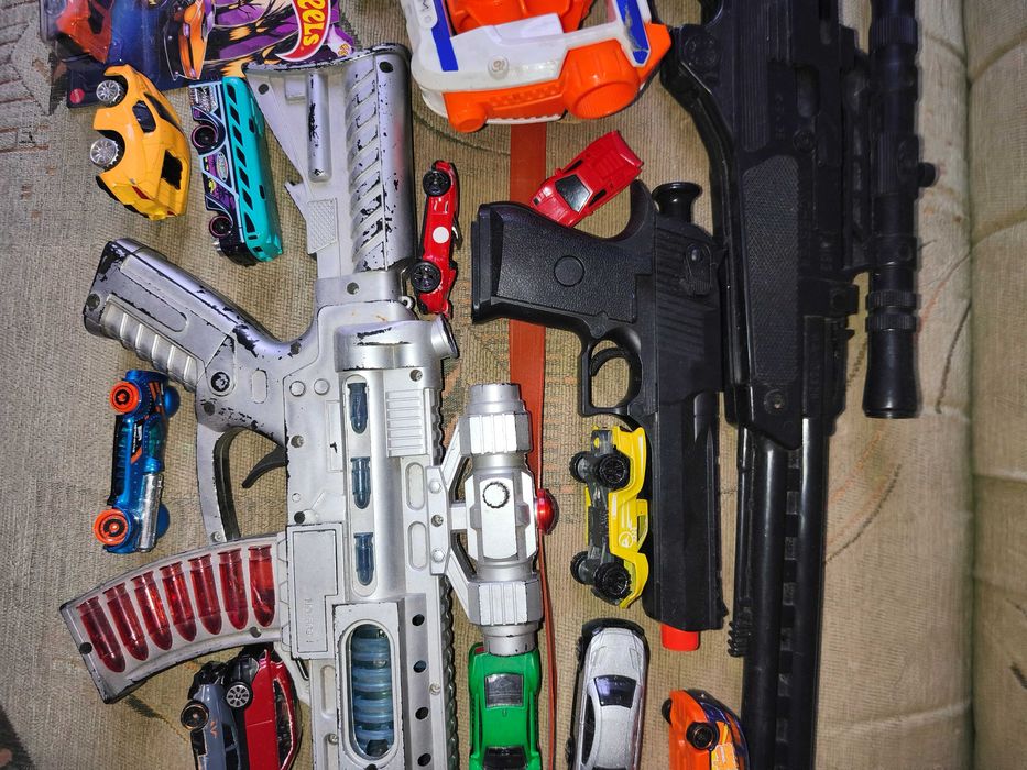 Zestaw zabawek dla chłopca