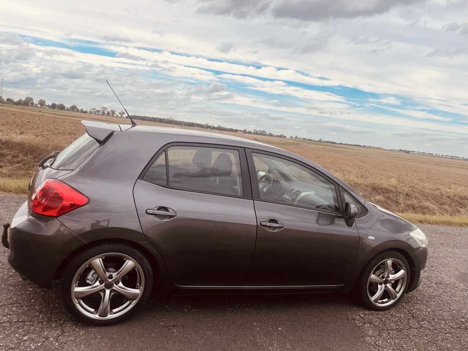 Toyota Auris 2,0