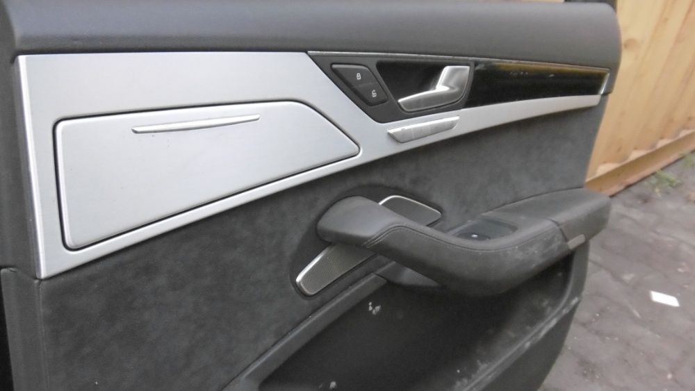 Drzwi tył prawe Audi A8