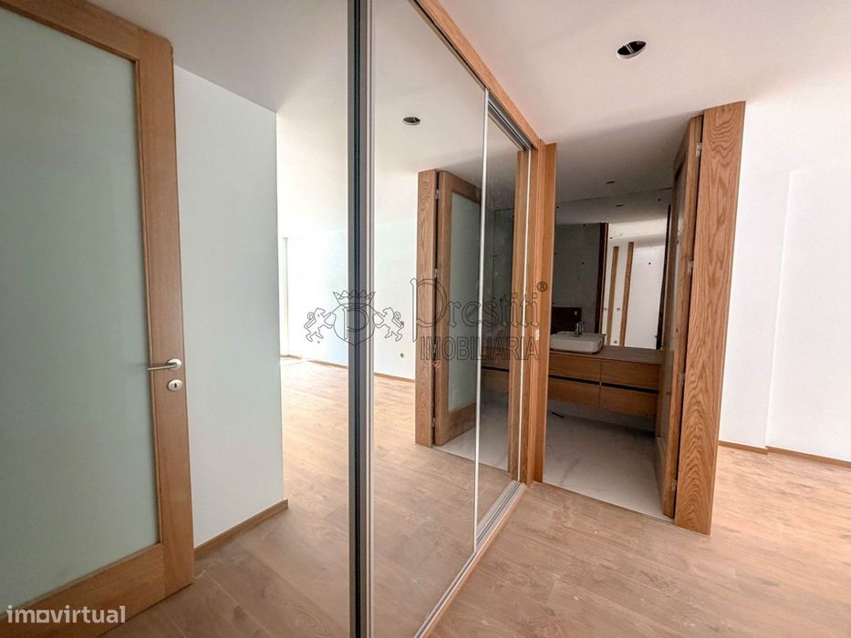 Apartamento T2 para Arrendar em Guimarães
