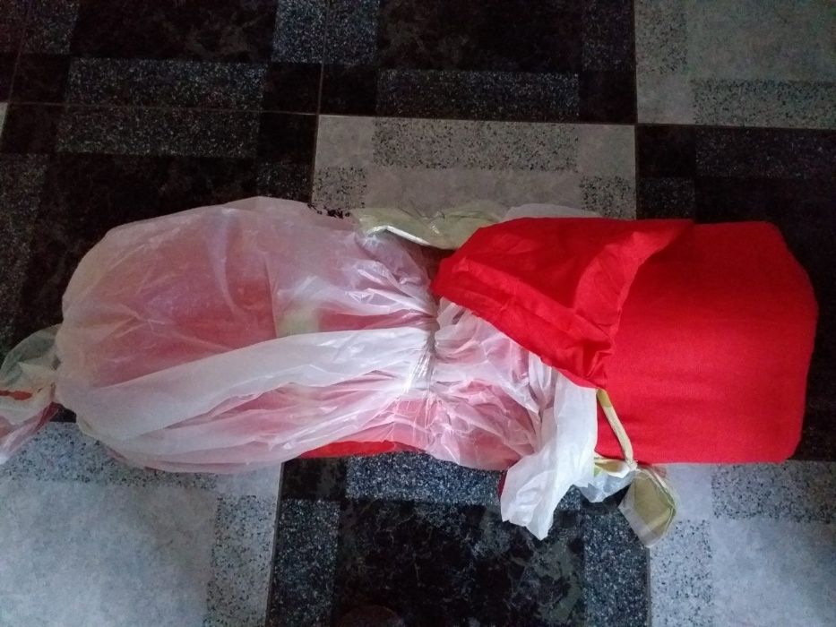 Ситец красный ..