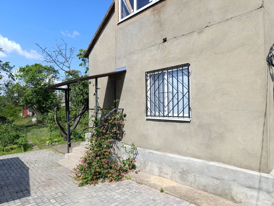 Продається дім в дачному кооперативі