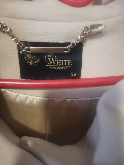 Пальто бежевое кашемировое с капишоном пр-во Турция фирма WHITE