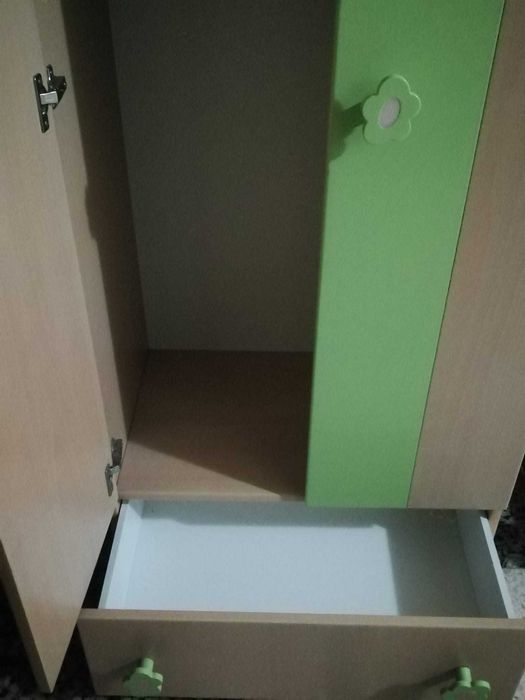 Roupeiro Quarto Menina 2 Portas + 1 gaveta