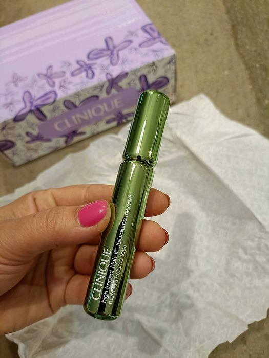 Clinique - NOWY, pełnowymiarowy tusz High Impact High-Fi Mascara 10 ml